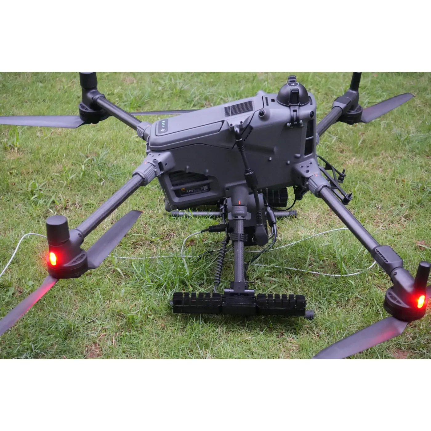 Tethered DJI Matrice 400 – 160mt – immagine 5 Tethered DJI Matrice 400 – 160mt - immagine 5